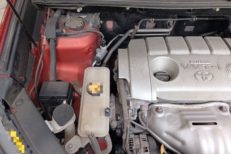 Used Toyota RAV4 2013 2.5L Automatic 4x4 Elite Edition Engine Bay Right