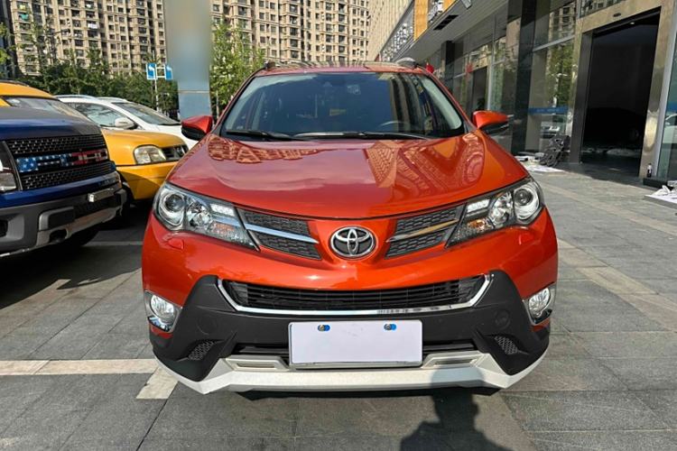 Used Toyota RAV4 2013 2.5L Automatic 4x4 Prestige Edition Exterior 1