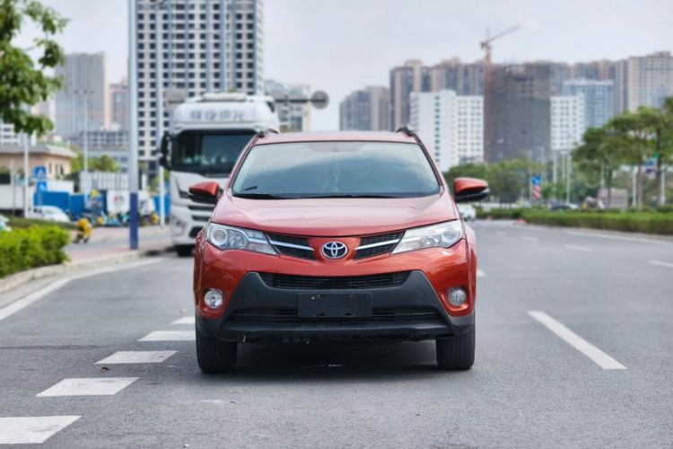 Used Toyota RAV4 2013 2.0L CVT Four-Wheel Drive New Edition Exterior 1