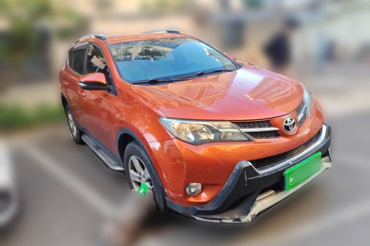 Used Toyota RAV4 2013 2.0L CVT Two-Wheel Drive Urban Edition Front Right 45 Deg