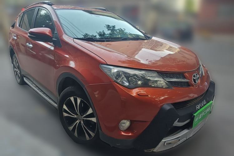 Used Toyota RAV4 2013 2.5L Automatic 4x4 Prestige Edition Front Right 45 Deg