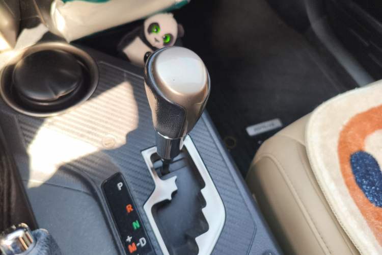 Used Toyota RAV4 2013 2.0L CVT Four-Wheel Drive New Edition Gear Lever