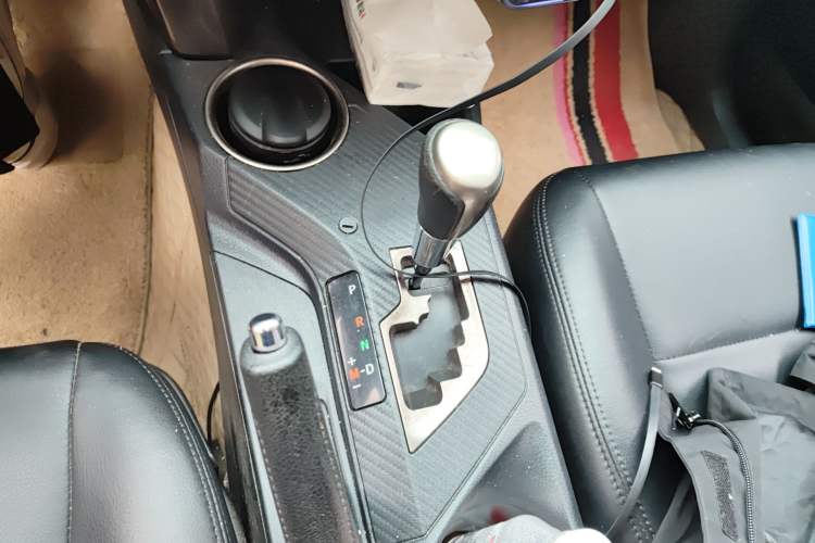 Used Toyota RAV4 2013 2.0L CVT Four-Wheel Drive New Edition Gear Lever
