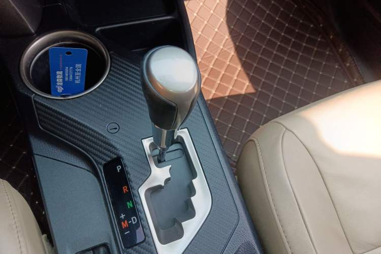 Used Toyota RAV4 2013 2.0L CVT Four-Wheel Drive New Edition Gear Lever