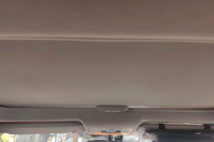 Used Toyota RAV4 2013 2.5L Automatic 4x4 Elite Edition Headliner