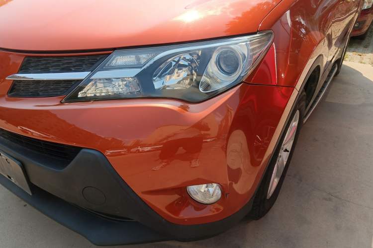 Used Toyota RAV4 2013 2.0L CVT Four-Wheel Drive New Edition Left Front Headlight