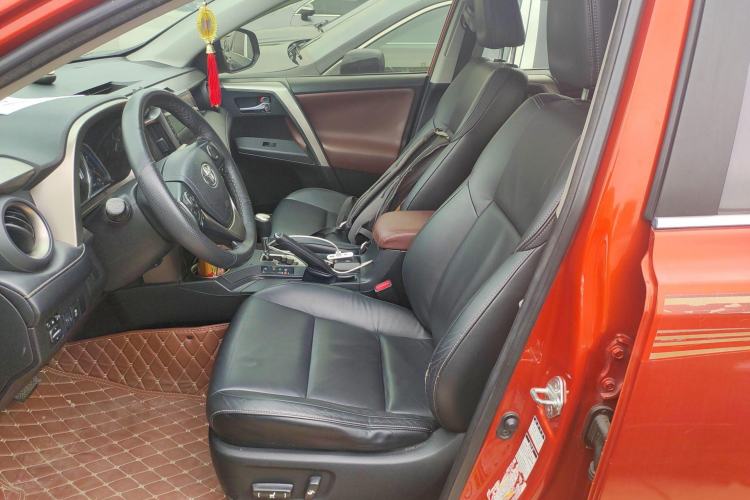 Used Toyota RAV4 2013 2.0L CVT Four-Wheel Drive New Edition Left Front Seat