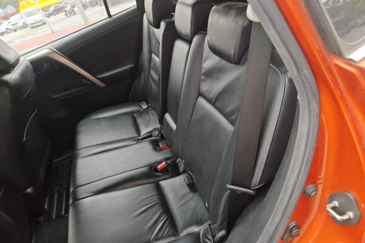 Used Toyota RAV4 2013 2.5L Automatic 4x4 Elite Edition Left Rear Seat
