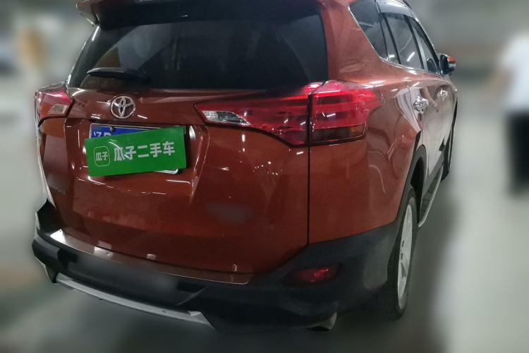 Used Toyota RAV4 2013 2.0L CVT Four-Wheel Drive New Edition Rear Right 45 Deg