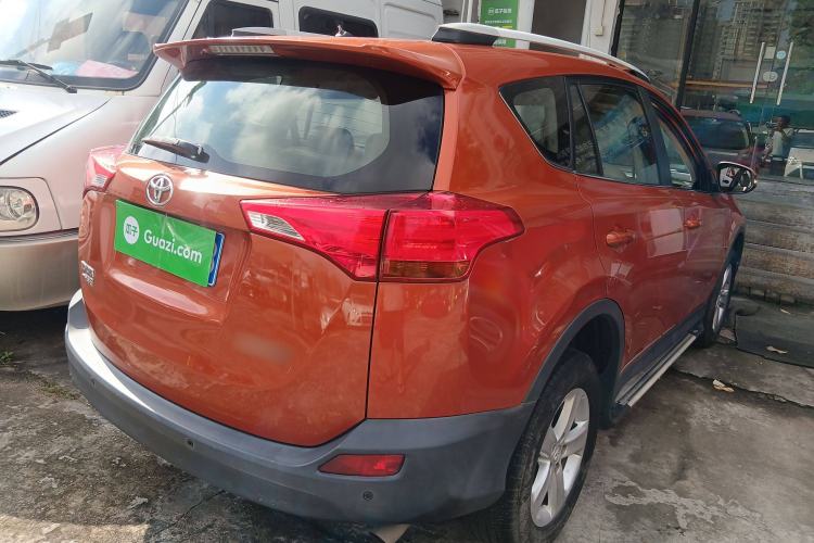 Used Toyota RAV4 2013 2.0L CVT Two-Wheel Drive Urban Edition Rear Right 45 Deg