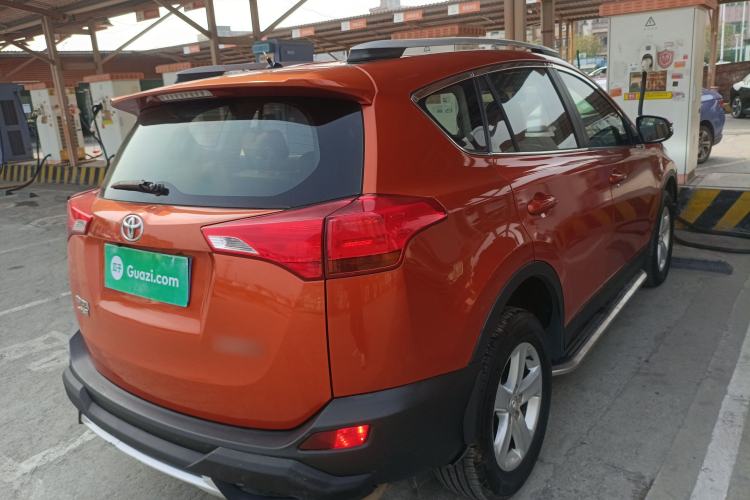Used Toyota RAV4 2013 2.0L CVT Two-Wheel Drive Urban Edition Rear Right 45 Deg