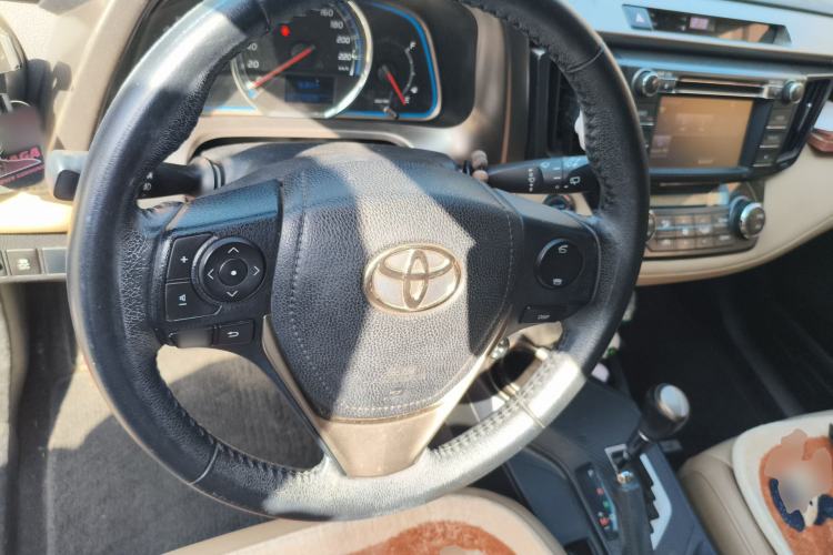 Used Toyota RAV4 2013 2.0L CVT Four-Wheel Drive New Edition Steering Wheel