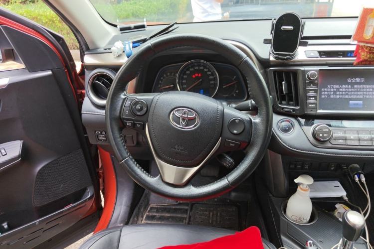 Used Toyota RAV4 2013 2.0L CVT Four-Wheel Drive New Edition Steering Wheel