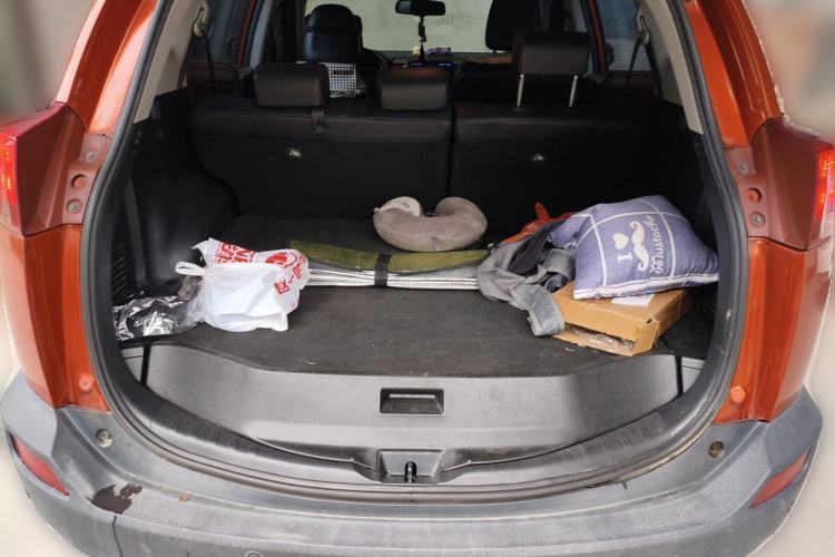 Used Toyota RAV4 2013 2.5L Automatic 4x4 Elite Edition Trunk