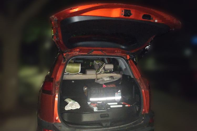 Used Toyota RAV4 2013 2.0L CVT Four-Wheel Drive New Edition Trunk