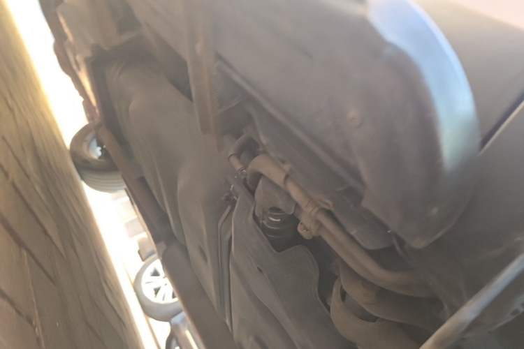 Used Toyota RAV4 2013 2.5L Automatic 4x4 Luxury Edition Chassis Rear Left