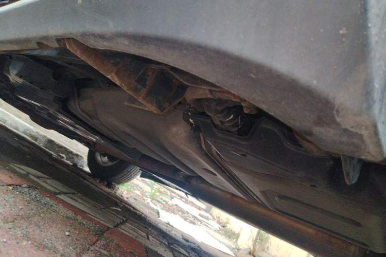 Used Toyota RAV4 2013 2.5L Automatic 4x4 Elite Edition Chassis Rear Left