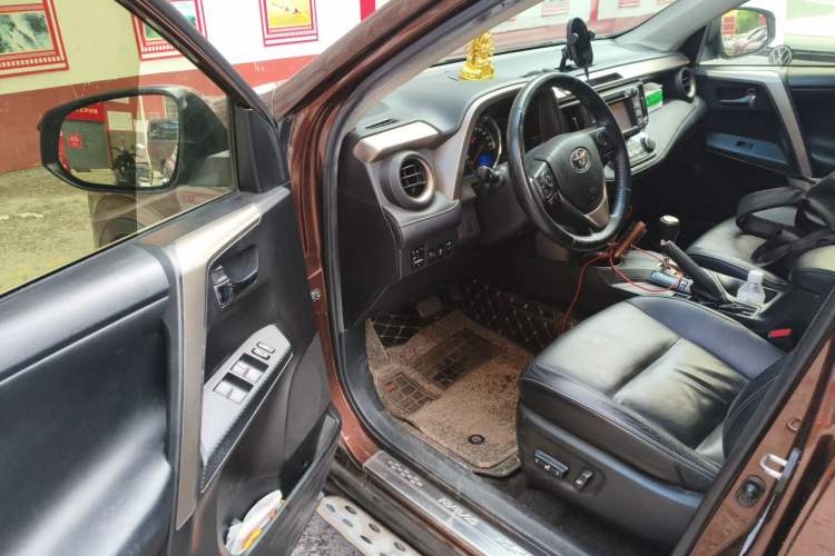 Used Toyota RAV4 2013 2.0L CVT Four-Wheel Drive New Edition Driver Seat