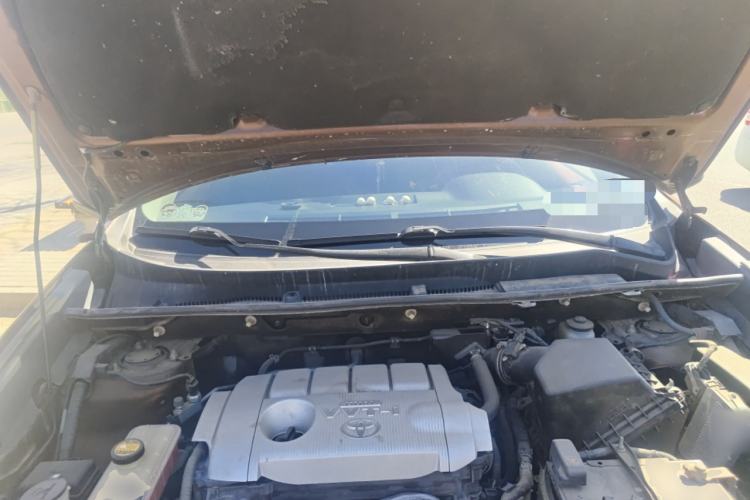Used Toyota RAV4 2013 2.5L Automatic 4x4 Luxury Edition Engine Bay