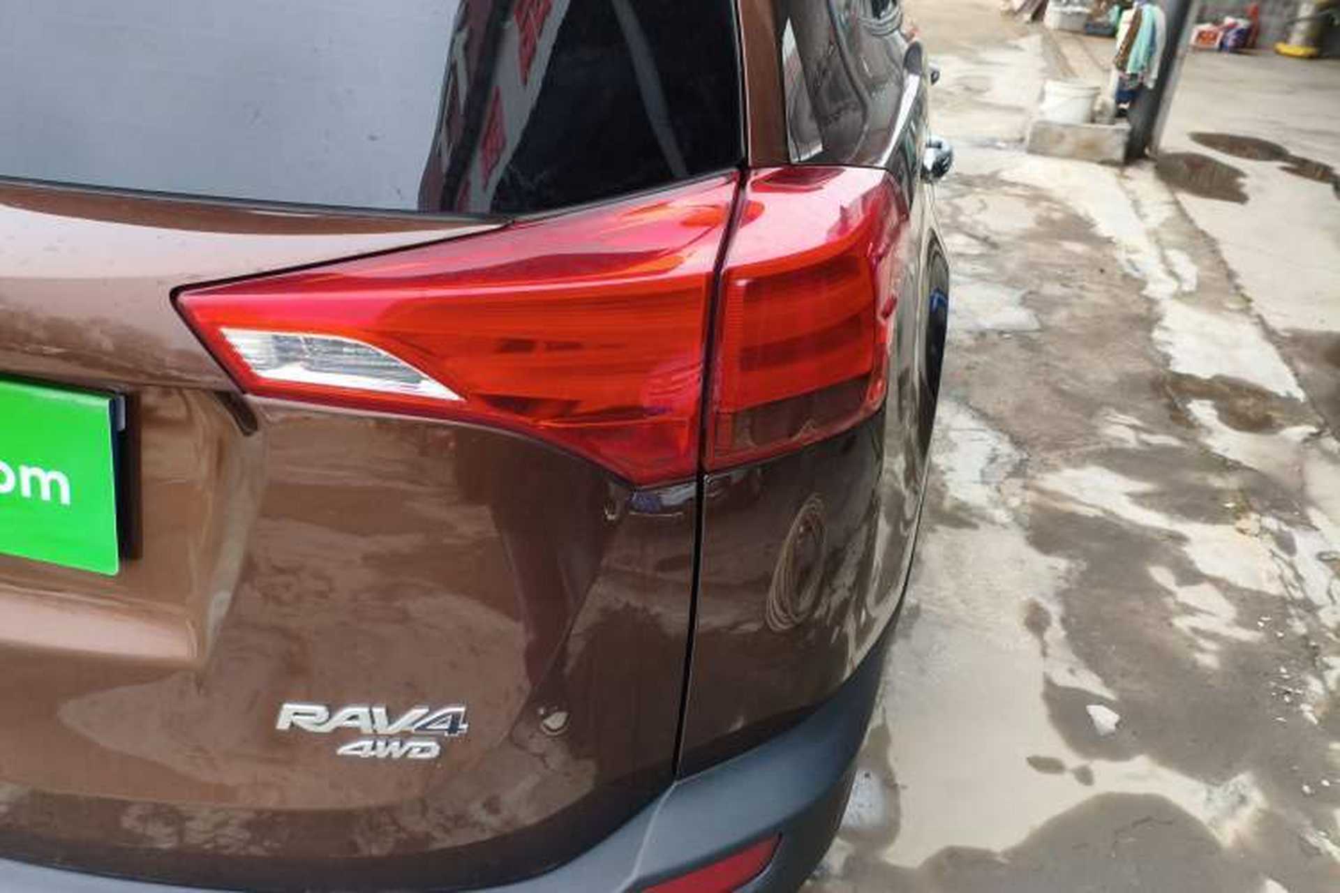 Used Toyota RAV4 2013 2.5L Automatic 4x4 Luxury Edition Exterior 3