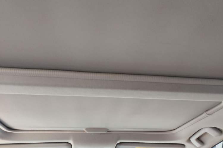 Used Toyota RAV4 2013 2.5L Automatic 4x4 Luxury Edition Headliner