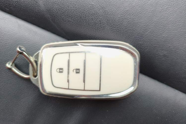 Used Toyota RAV4 2013 2.5L Automatic 4x4 Luxury Edition Interior 1