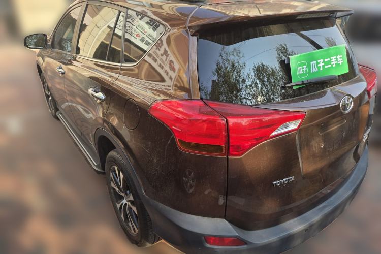 Used Toyota RAV4 2013 2.5L Automatic 4x4 Luxury Edition Rear Left 45 Deg