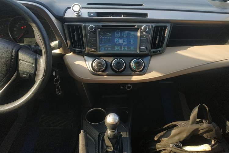 Used Toyota RAV4 2013 2.0L Manual Two-Wheel Drive Urban Edition Audio And AC Panel