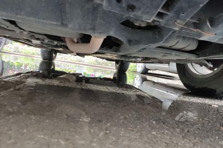 Used Toyota RAV4 2013 2.5L Automatic 4x4 Elite Edition Chassis Front