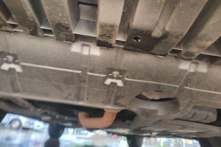 Used Toyota RAV4 2013 2.5L Automatic 4x4 Elite Edition Chassis Front