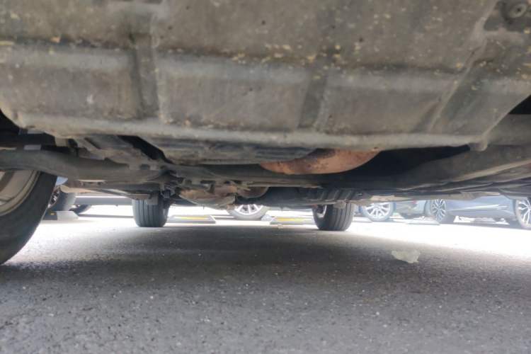 Used Toyota RAV4 2013 Special Edition 2.4L Automatic 4x4 Prestige Chassis Front