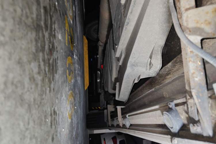 Used Toyota RAV4 2013 2.0L CVT Two-Wheel Drive Urban Edition Chassis Front Left