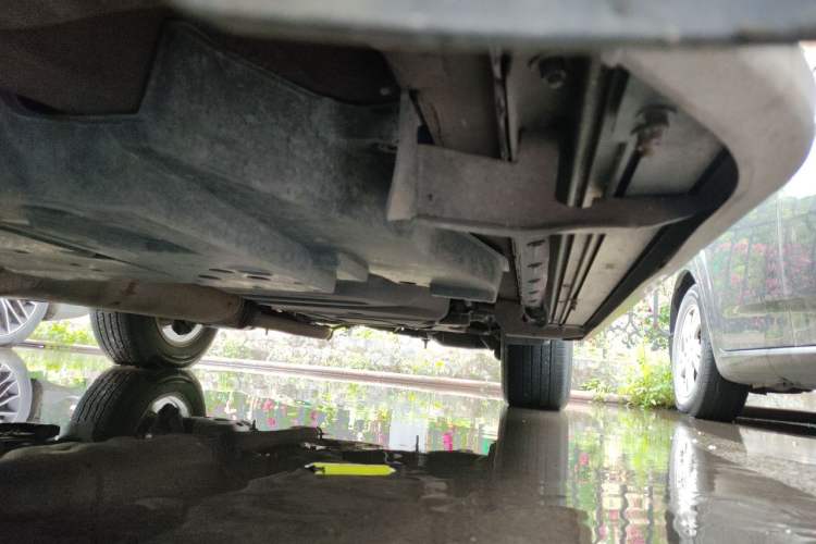 Used Toyota RAV4 2013 2.5L Automatic 4x4 Elite Edition Chassis Front Left