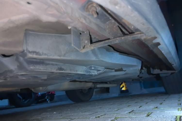 Used Toyota RAV4 2013 2.5L Automatic 4x4 Luxury Edition Chassis Front Left