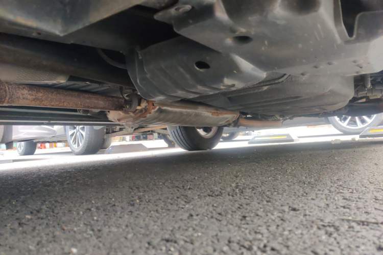 Used Toyota RAV4 2013 Special Edition 2.4L Automatic 4x4 Prestige Chassis Front Left