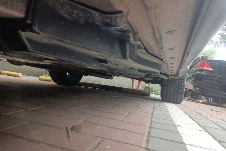 Used Toyota RAV4 2013 2.5L Automatic 4x4 Prestige Edition Chassis Front Left