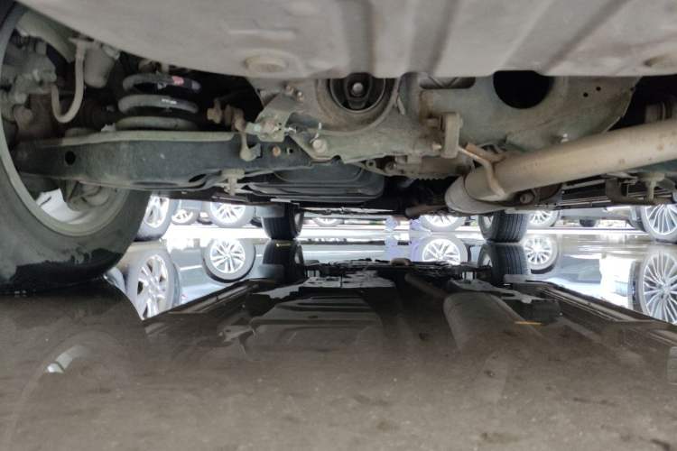 Used Toyota RAV4 2013 2.5L Automatic 4x4 Elite Edition Chassis Rear