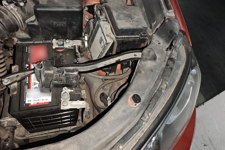 Used Toyota RAV4 2013 2.0L CVT Four-Wheel Drive New Edition Engine Bay Left
