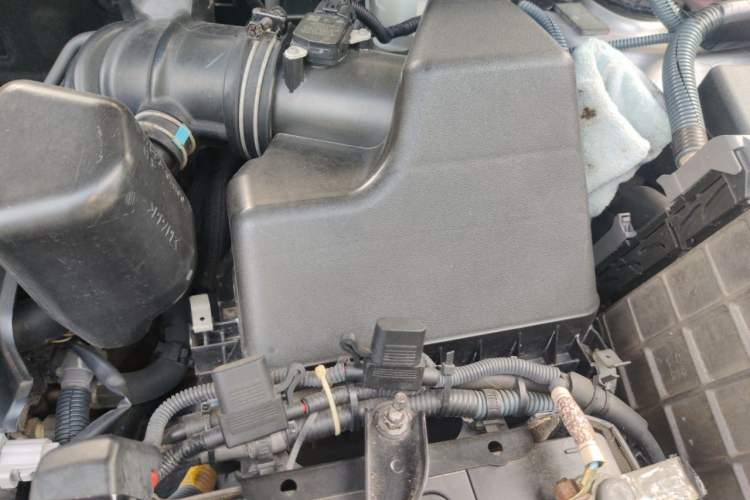 Used Toyota RAV4 2013 Special Edition 2.4L Automatic 4x4 Prestige Engine Bay Left