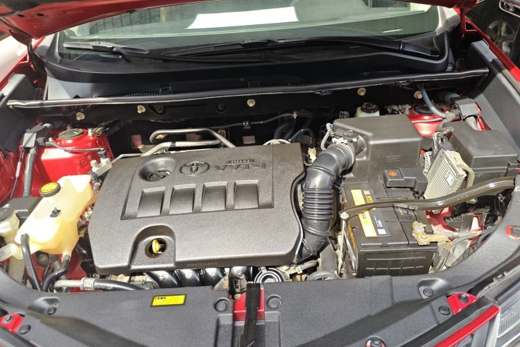 Used Toyota RAV4 2013 2.0L CVT Four-Wheel Drive New Edition Engine Bay