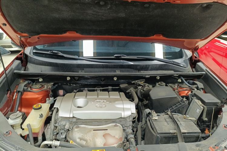 Used Toyota RAV4 2013 2.5L Automatic 4x4 Prestige Edition Engine Bay