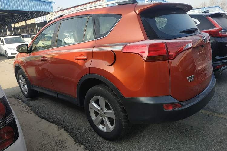 Used Toyota RAV4 2013 2.0L Manual Two-Wheel Drive Urban Edition Exterior 2