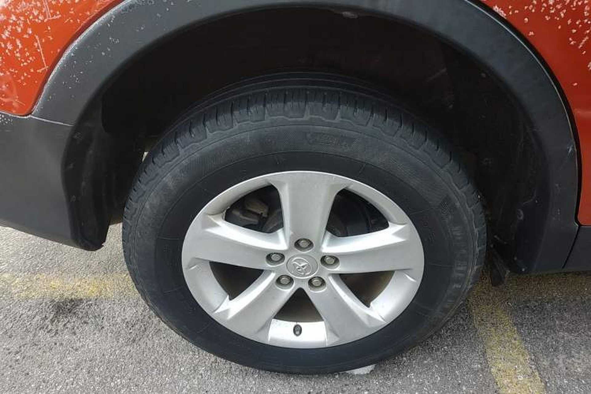 Used Toyota RAV4 2013 2.0L Manual Two-Wheel Drive Urban Edition Exterior 5