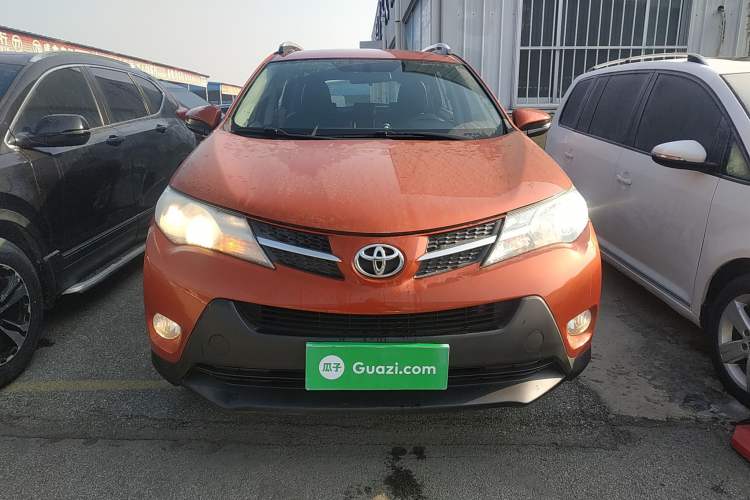 Used Toyota RAV4 2013 2.0L Manual Two-Wheel Drive Urban Edition Front
