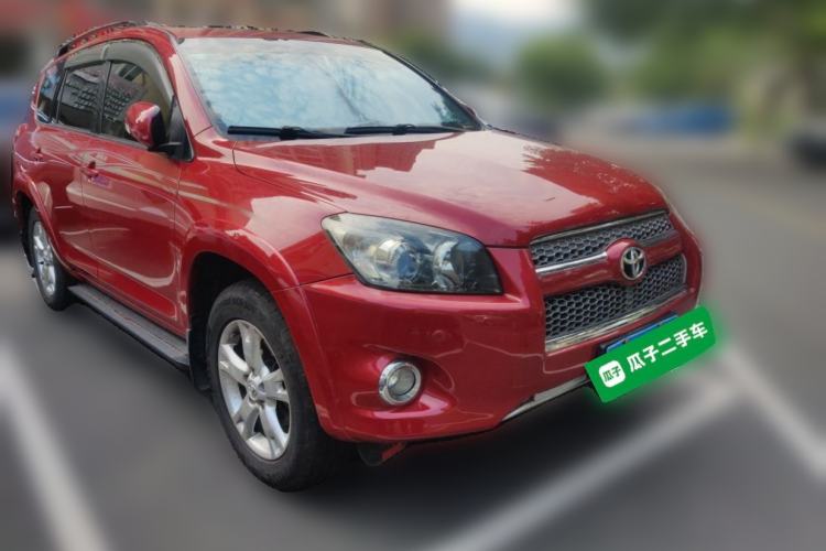 Used Toyota RAV4 2013 Special Edition 2.4L Automatic 4x4 Prestige Front Right 45 Deg