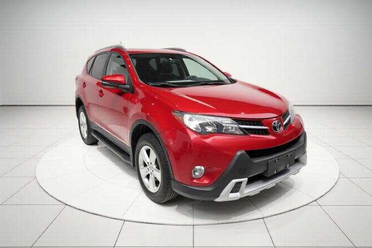 Used Toyota RAV4 2013 2.0L CVT Four-Wheel Drive New Edition Front Right 45 Deg