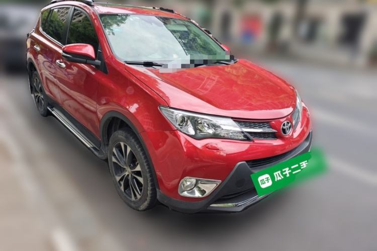 Used Toyota RAV4 2013 2.5L Automatic 4x4 Prestige Edition Front Right 45 Deg