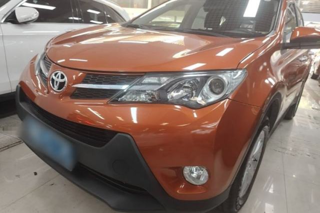 Used Toyota RAV4 2013 2.0L CVT Four-Wheel Drive New Edition