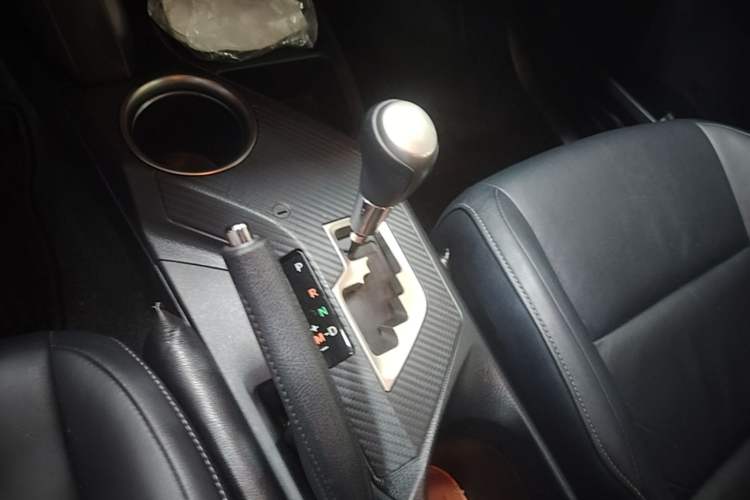 Used Toyota RAV4 2013 2.0L CVT Four-Wheel Drive New Edition Gear Lever