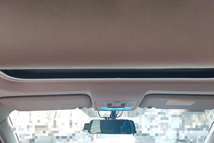 Used Toyota RAV4 2013 2.5L Automatic 4x4 Luxury Edition Headliner